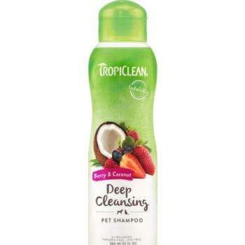  Tropiclean Berry and Coconut Deep Cleaning Shampoo – 20oz 