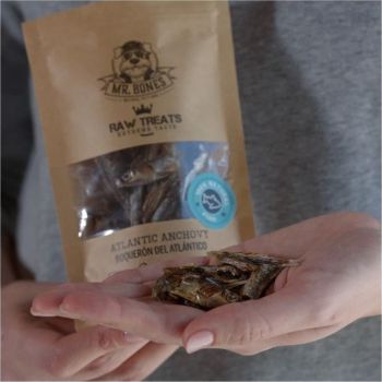  Mr Bones Atlantic Anchovy Raw Treats for Dogs and Cats - 400 g 