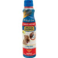 Four Paws Magic Coat Tangles and Mats Continuous Spray Shampoo 7oz