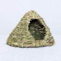 SMALL ANIMALL HOUSE MR11309 STRAW
