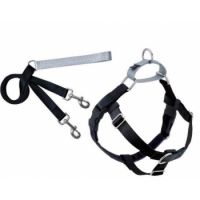 Freedom No-Pull Harness and Leash - Black / Medium 5/8"